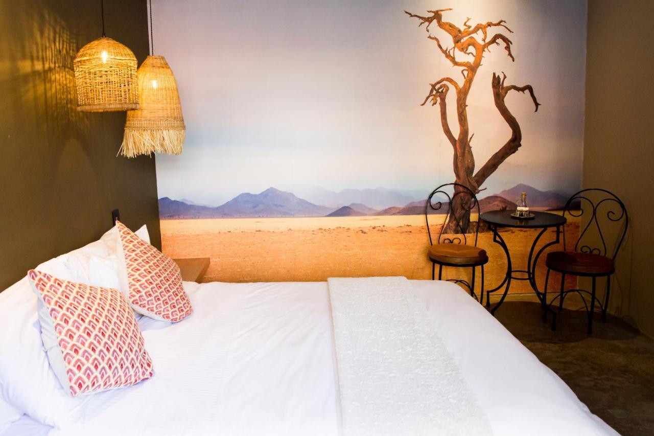 Olive Grove Guesthouse Windhoek Exterior photo
