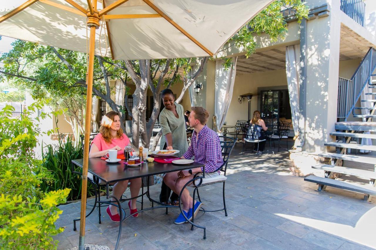 Olive Grove Guesthouse Windhoek Exterior photo